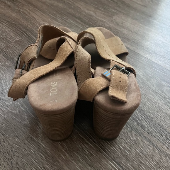 Toms platform - Picture 3 of 5